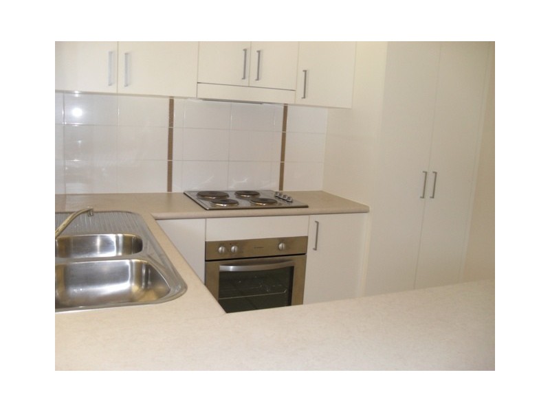 43 Sunbird Drive, Woree QLD 4868