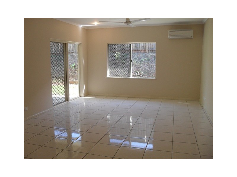 43 Sunbird Drive, Woree QLD 4868