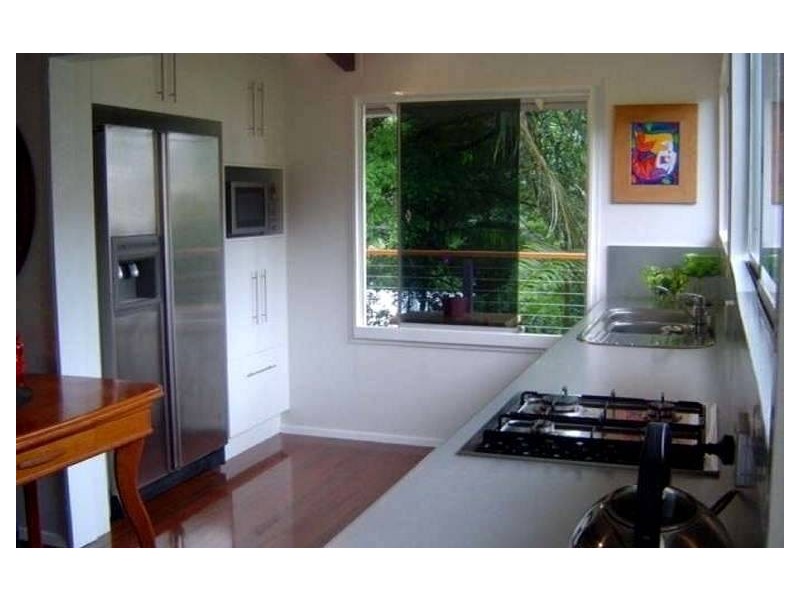 9 Bellevue Crescent, Edge Hill QLD 4870