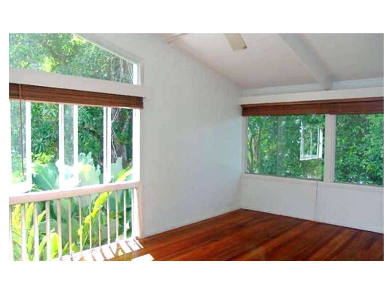 9 Bellevue Crescent, Edge Hill QLD 4870