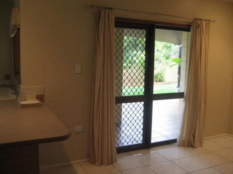 157 Currawong Street, Bayview Heights QLD 4868