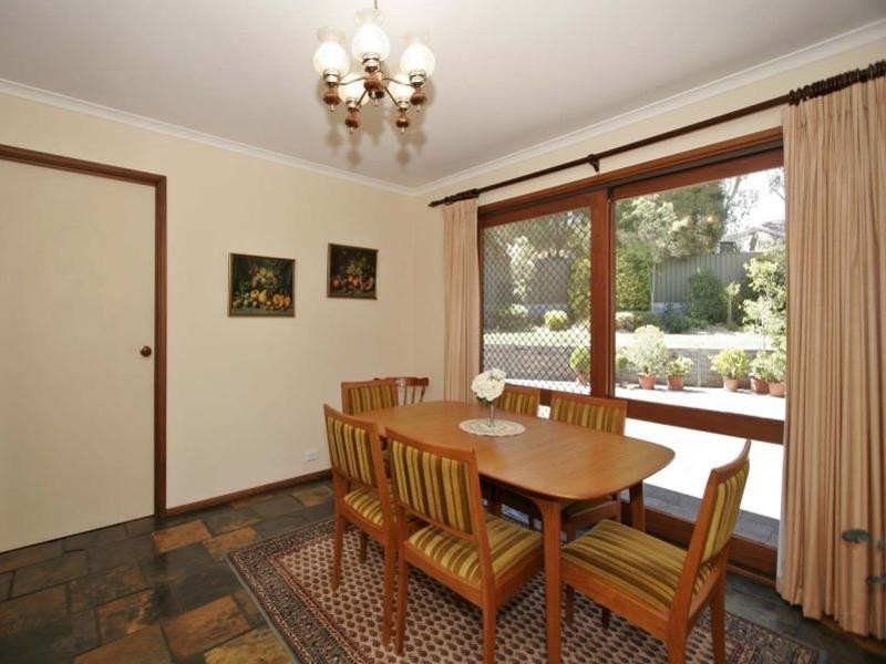 7 St Vincent Close, Aberfoyle Park SA 5159