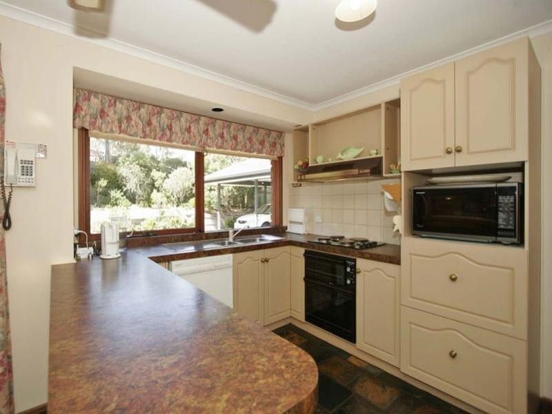 7 St Vincent Close, Aberfoyle Park SA 5159