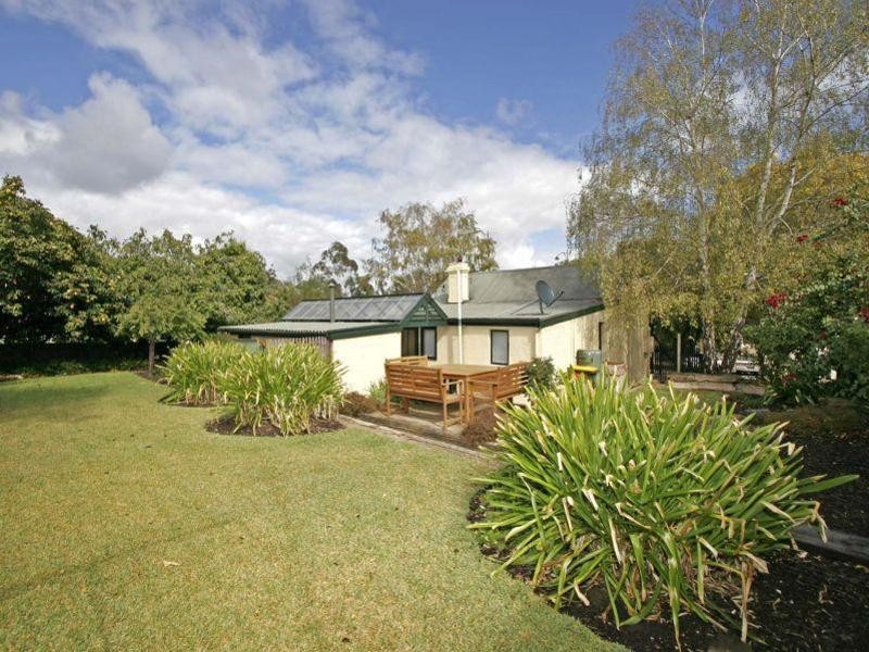4  Margaret Street, Williamstown SA 5351