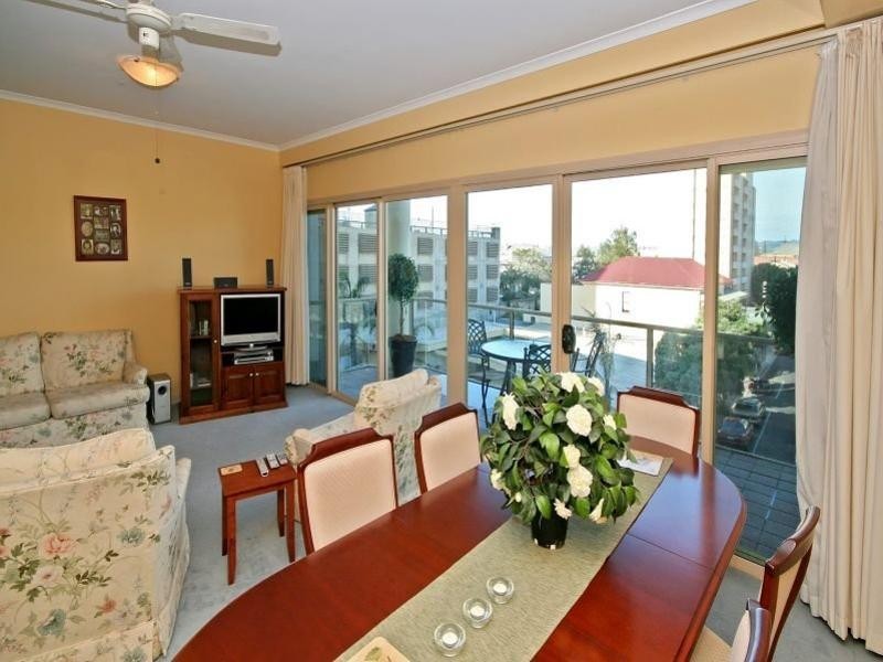 11/5  South Esplanade, Glenelg SA 5045