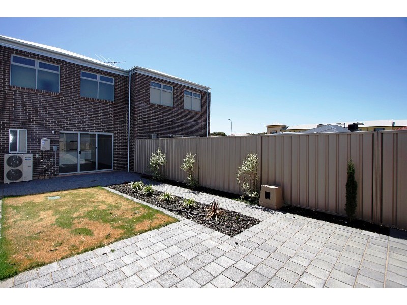 19/8 Grange Court, Seaford SA 5169