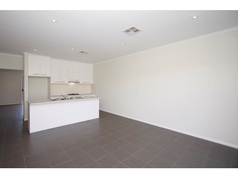 19/8 Grange Court, Seaford SA 5169