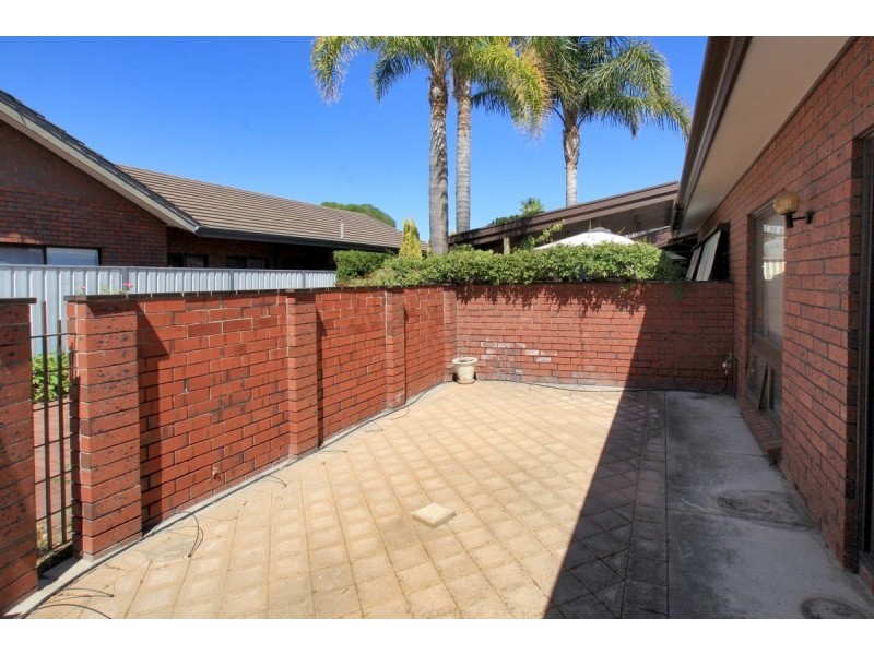 1/5 Munro Street, Glenelg North SA 5045