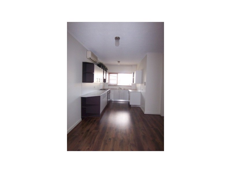 11/17 Caroline Street, Glenelg North SA 5045