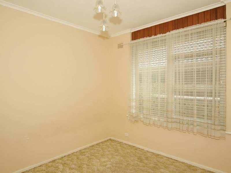 20 Oakleigh Road, Marion SA 5043