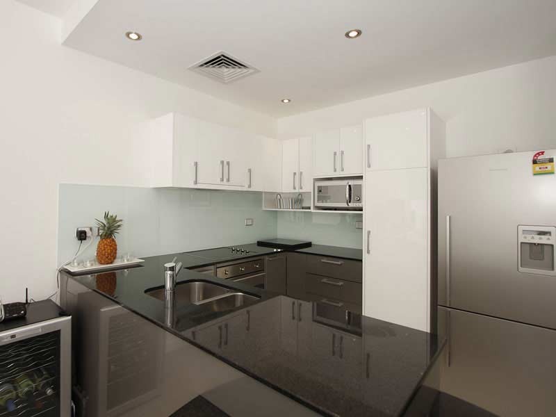 5, 10 Moseley Street, Glenelg SA 5045