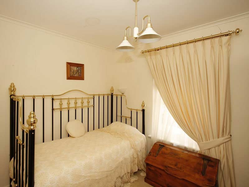 7 Sycamore Avenue, Novar Gardens SA 5040