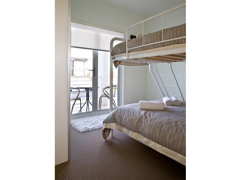 1/8 West Beach Road, West Beach SA 5024