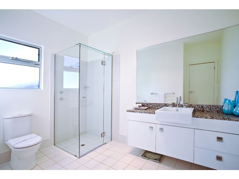 1/8 West Beach Road, West Beach SA 5024