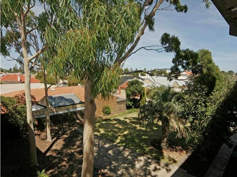 18/1 Ramsgate Street, Glenelg South SA 5045