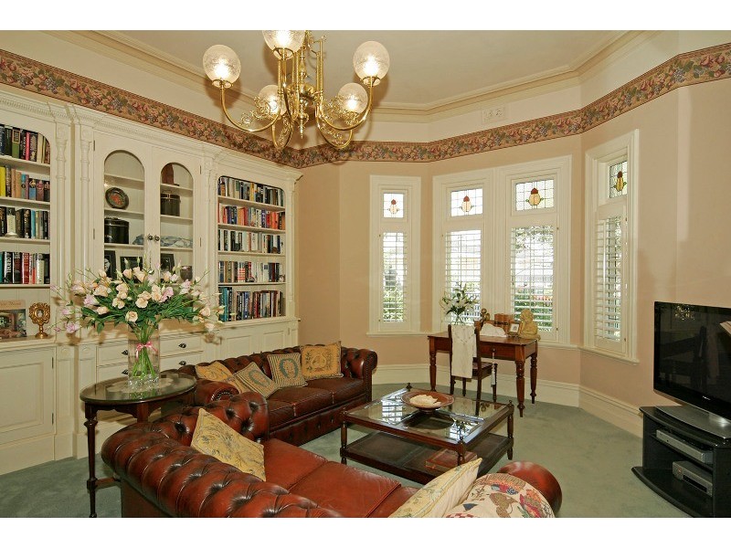 3 Giles Avenue, Glenelg SA 5045