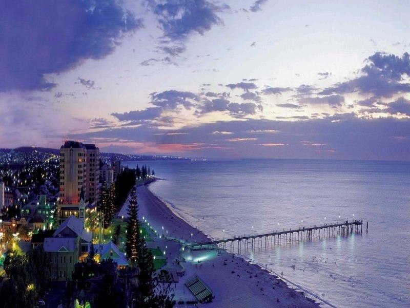 Apt 104/19 Holdfast Promenade – Platinum On The Beach, Glenelg SA 5045