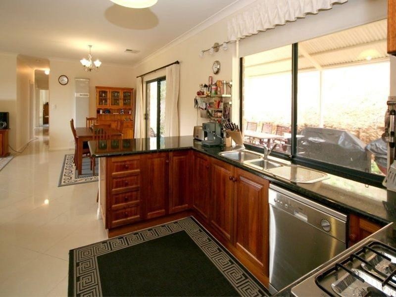 16  Meadowvale Road, Coromandel Valley SA 5051