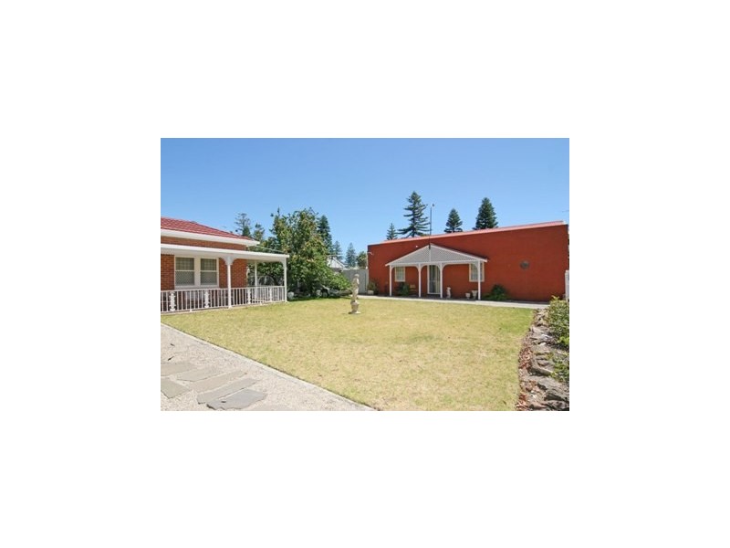 4 Russell Street, Glenelg North SA 5045