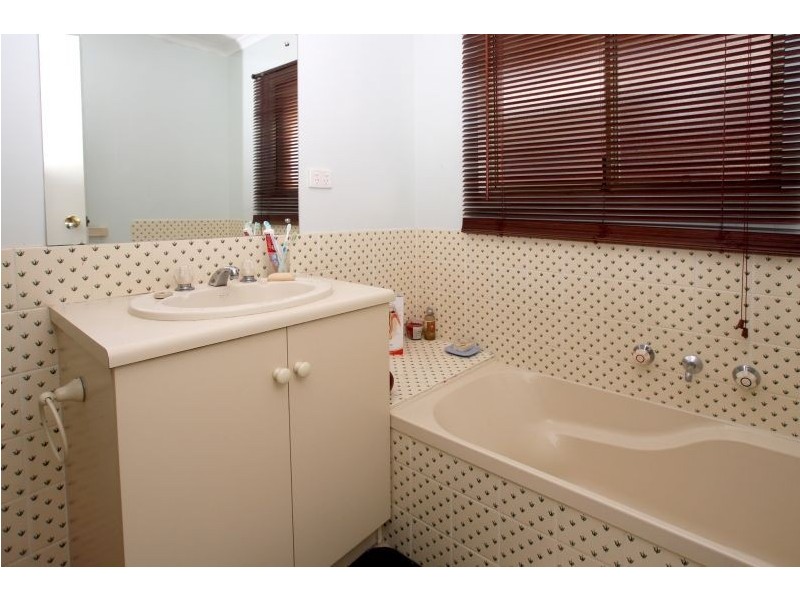 13 Karu Crescent, Mitchell Park SA 5043