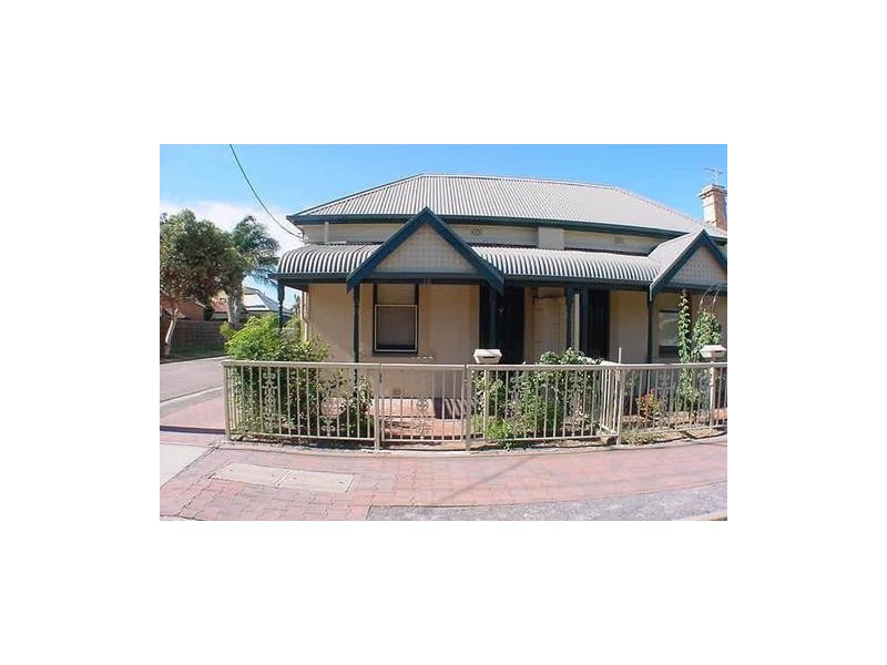 2/16 Bath Street, Glenelg SA 5045