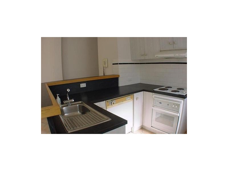 2/16 Bath Street, Glenelg SA 5045