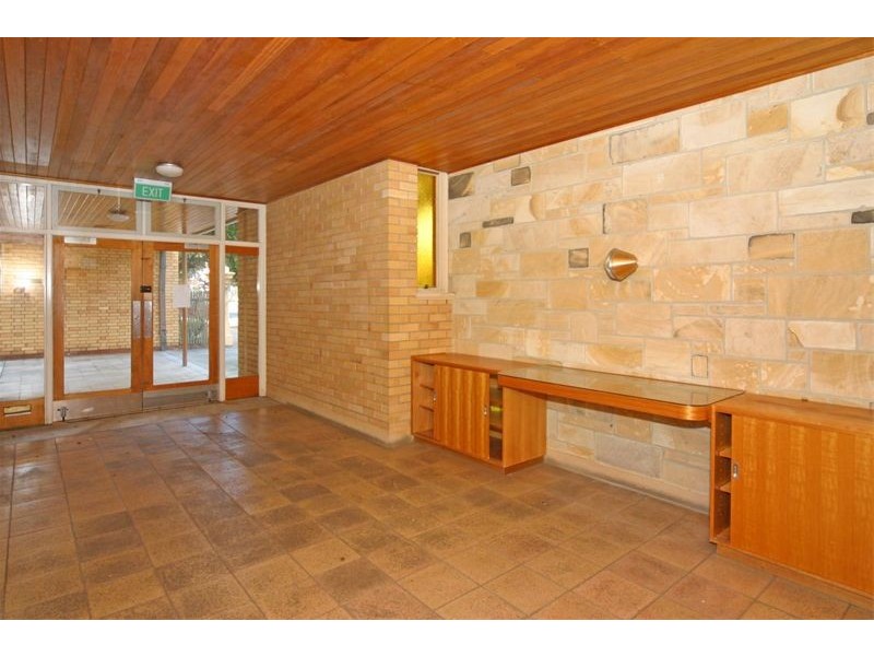 25  Moseley Street, Glenelg SA 5045