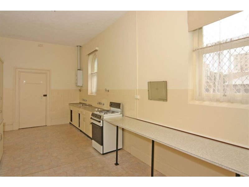 25  Moseley Street, Glenelg SA 5045