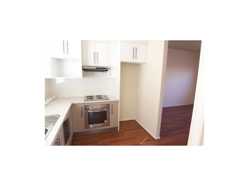 24/7-9  L’Estrange Street, Glenside SA 5065