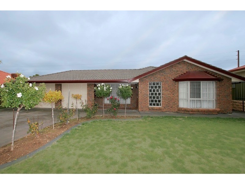 9  Parkgate Court, Onkaparinga Hills SA 5163