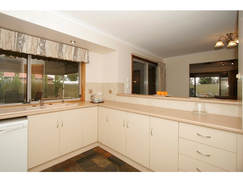 9  Parkgate Court, Onkaparinga Hills SA 5163