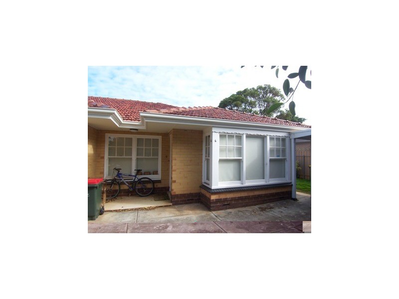 6/1  Giles Avenue, Glenelg SA 5045