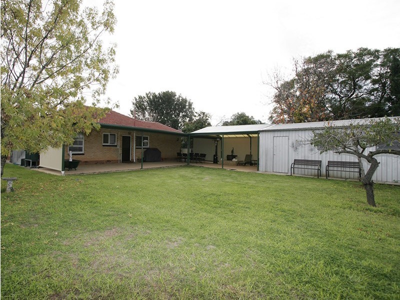 31  Oakleigh Road, Marion SA 5043