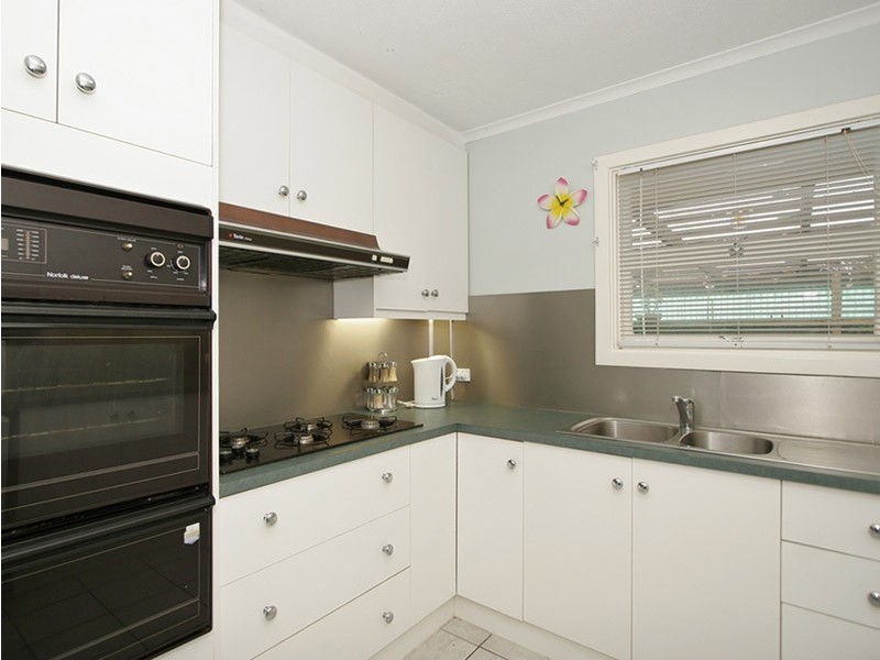 19 Kevin Street, Christie Downs SA 5164