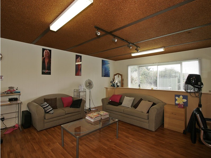 19 Kevin Street, Christie Downs SA 5164