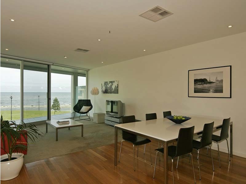 6/1  North Esplanade, Glenelg North SA 5045