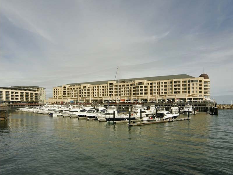 6/1  North Esplanade, Glenelg North SA 5045