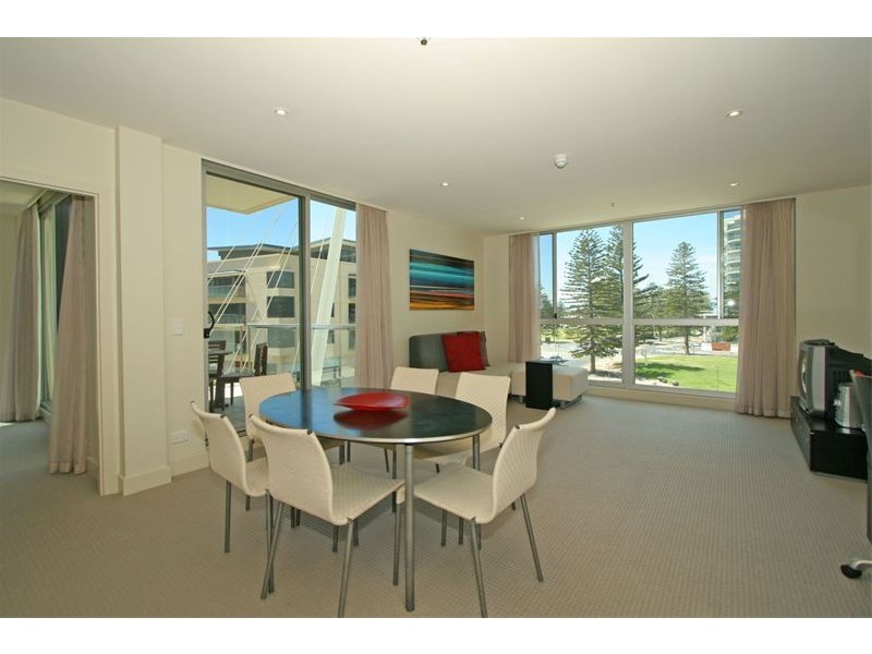 227/16  Holdfast Promenade, Glenelg SA 5045