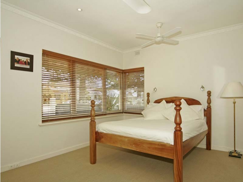 18   East Terrace, Henley Beach SA 5022