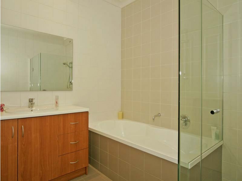 18   East Terrace, Henley Beach SA 5022