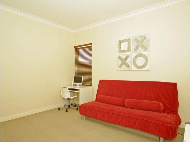 18   East Terrace, Henley Beach SA 5022