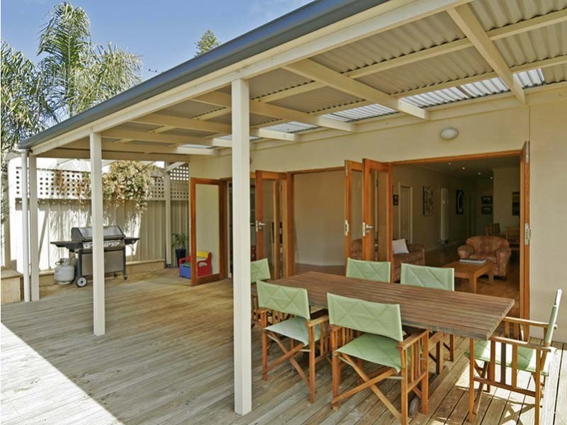 18   East Terrace, Henley Beach SA 5022