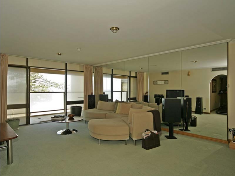 3C 19 South Esplanade, Glenelg SA 5045