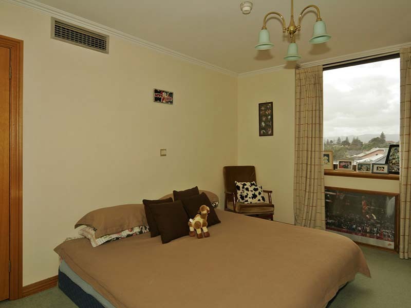 3C 19 South Esplanade, Glenelg SA 5045