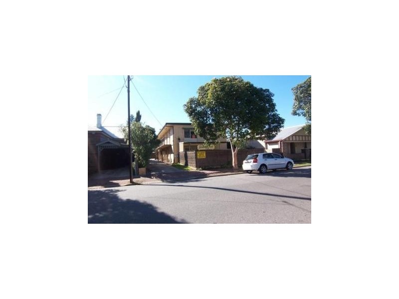 4/12  Hastings Street, Glenelg SA 5045