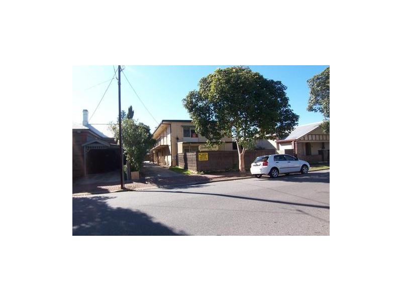 4/12  Hastings Street, Glenelg SA 5045