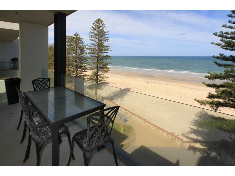 16/2  South Esplanade, Glenelg SA 5045