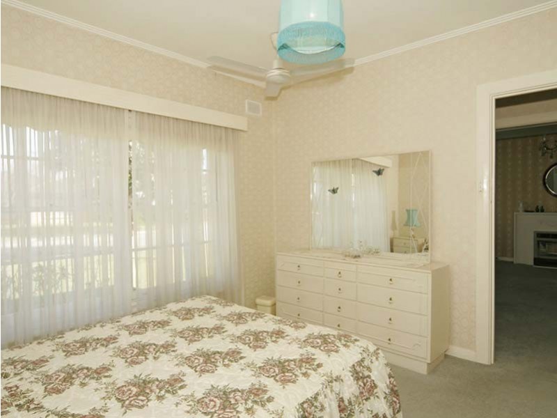 21  Montana Drive, Novar Gardens SA 5040
