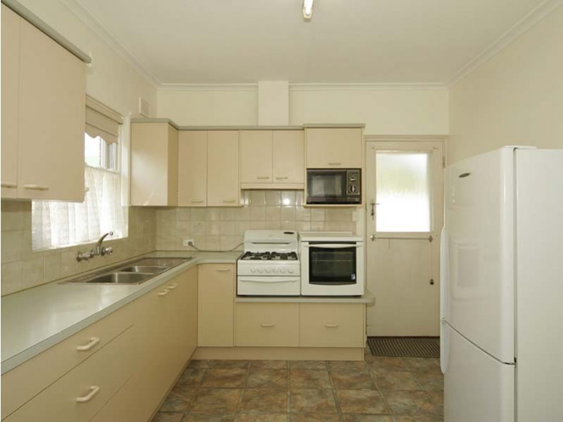 4  Jedma Grove, Glenelg North SA 5045
