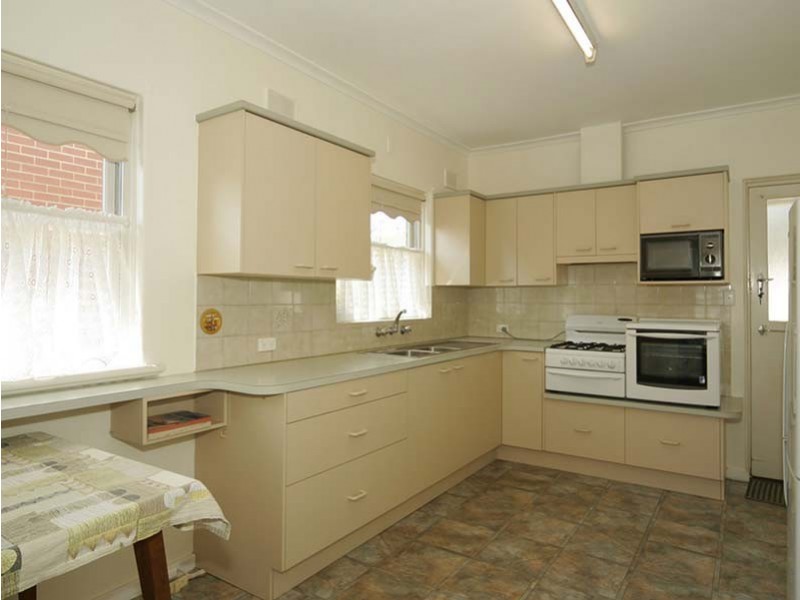 4  Jedma Grove, Glenelg North SA 5045